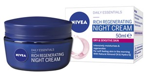 Nivea Visage Daily Essential Rich Regenerating Sensitive 50ml